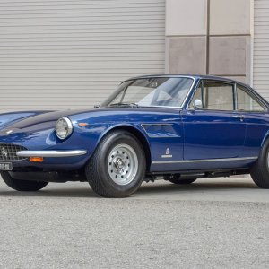 1967Ferrari330GTC002.jpg