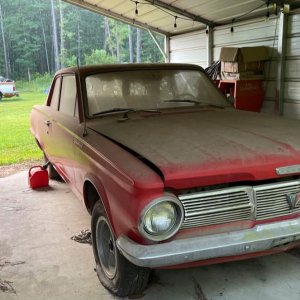 1965-Valiant-Barn-Find002.jpg