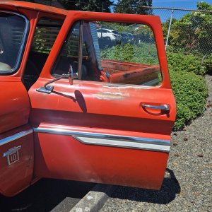 Truck002.jpg