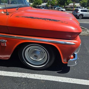 Truck003.jpg