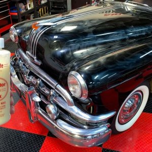 Barn_Find_1950_Pontiac_035d.jpg