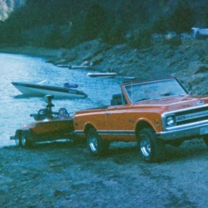 Boat_Launch_at_Green_Peter_04.jpg