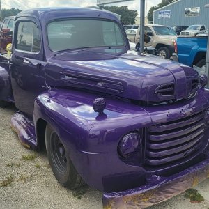 1948PurpFord001.JPG