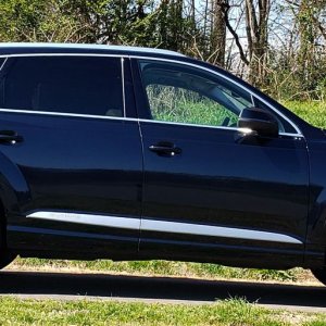 2018AudiQ7002.jpg