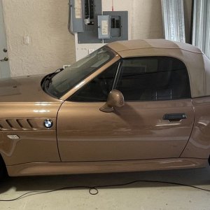 2000BMWZ3001.jpg