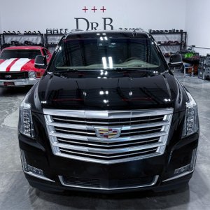 2019-Escalade010.jpg