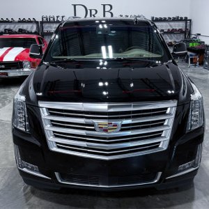 2019-Cadillac-Escalade002.jpg
