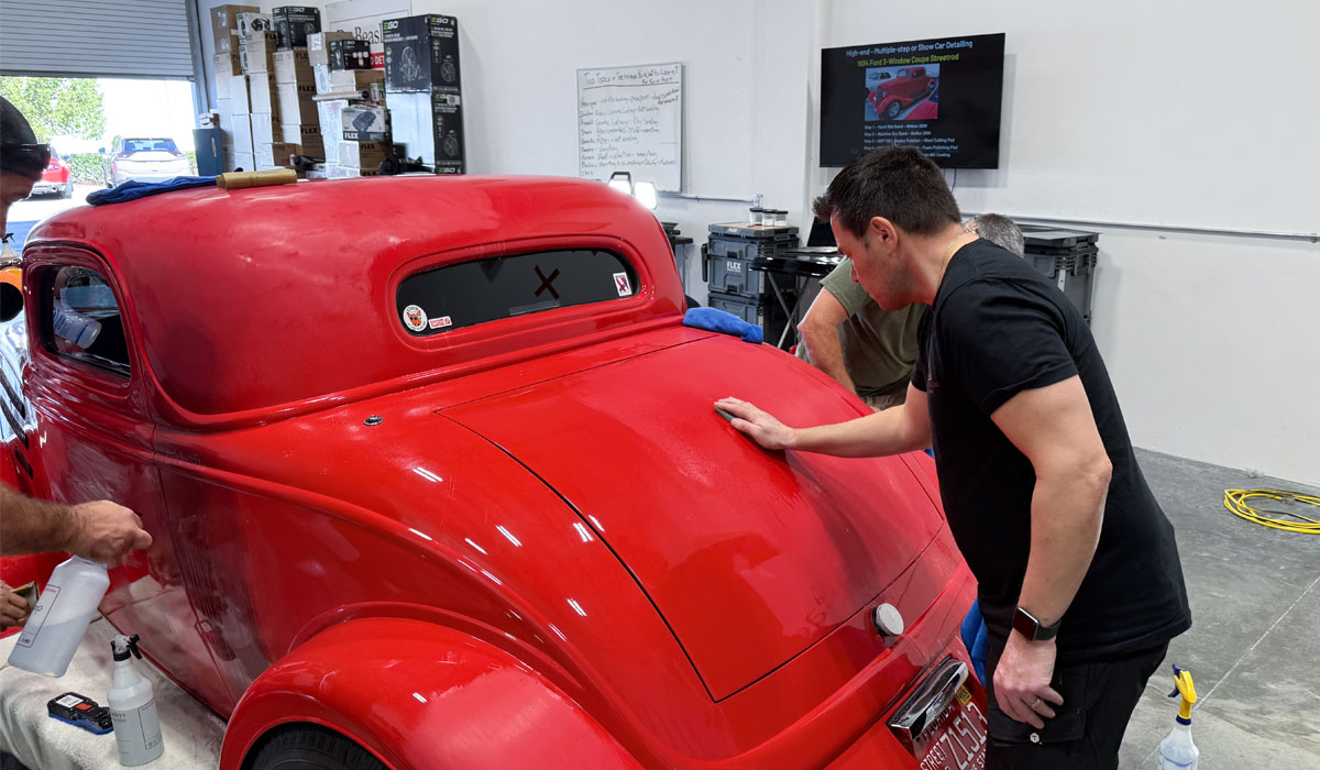 1934-Ford-Wet-Sanding015.jpg