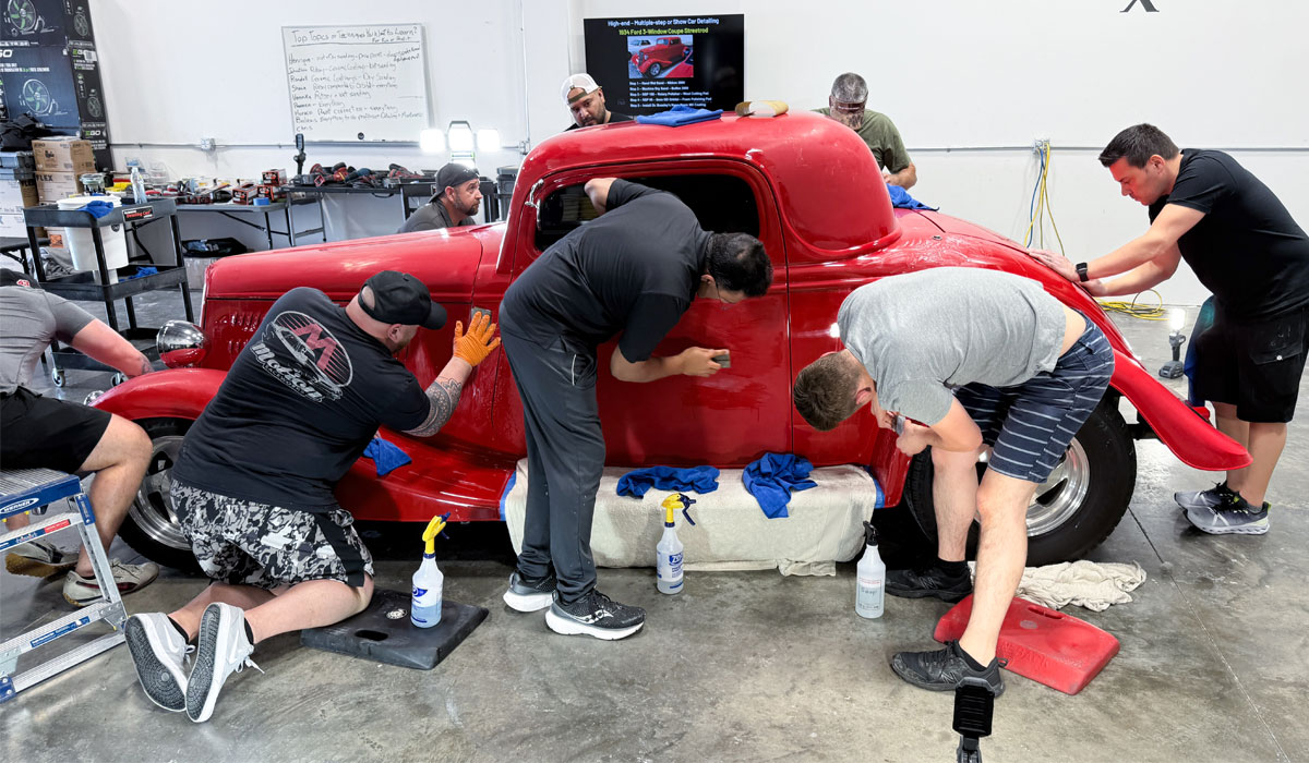 1934-Ford-Wet-Sanding021.jpg