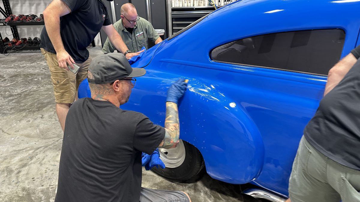 1949-Chevy-Sanding014.JPG