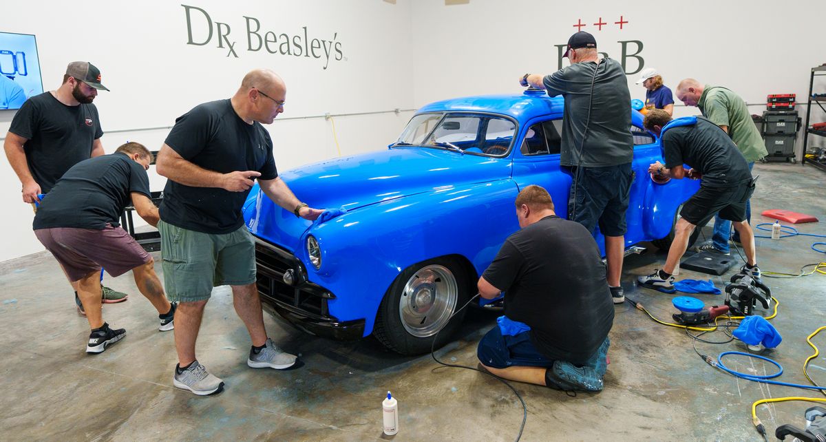 1949-Chevy-Sanding069.jpg