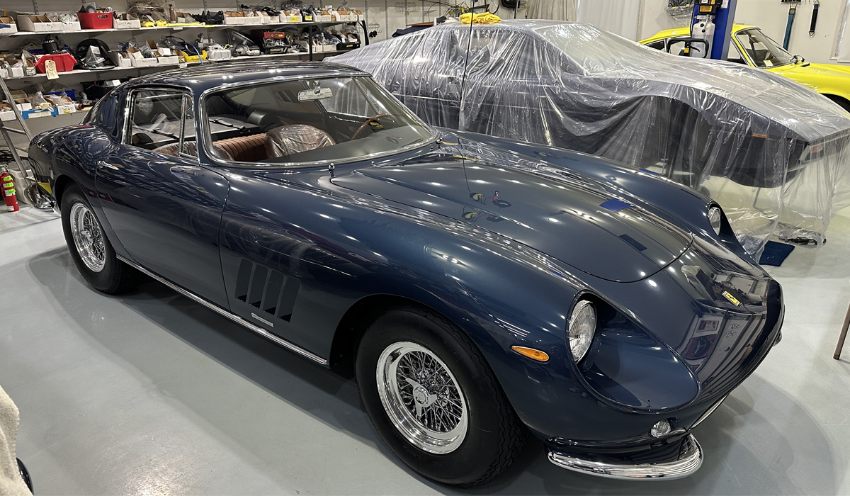 1965BlueFerarriGTB002.JPG