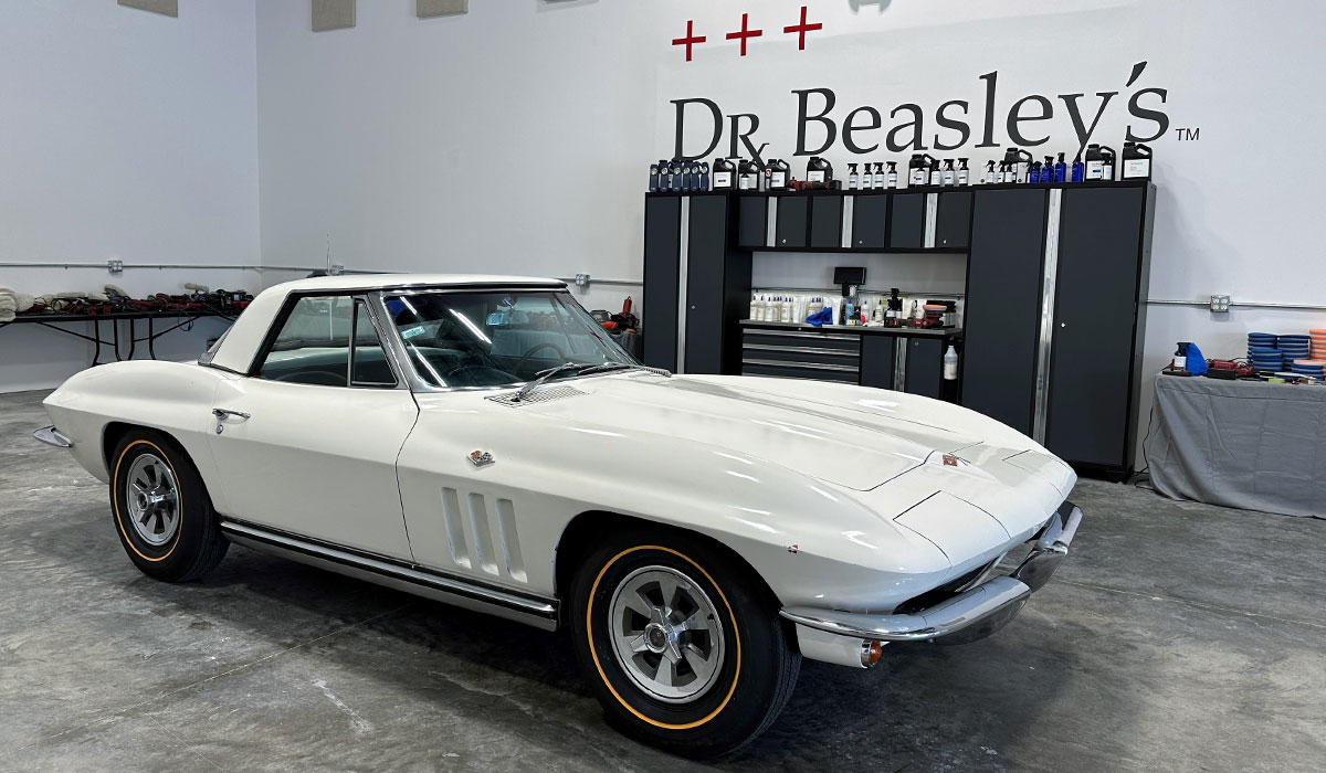 1965Corvette002.jpg