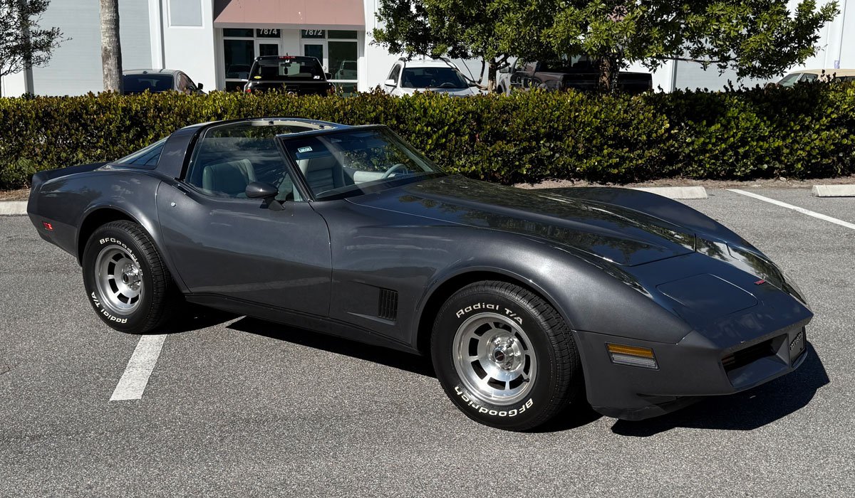 1981-Corvette014.jpg