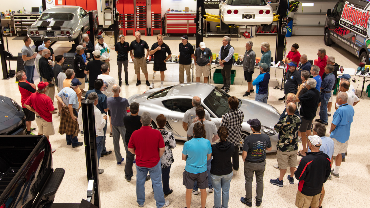 porsche-club-of-america-detail-class-with-autogeek-and-mike-phillips-3.jpg